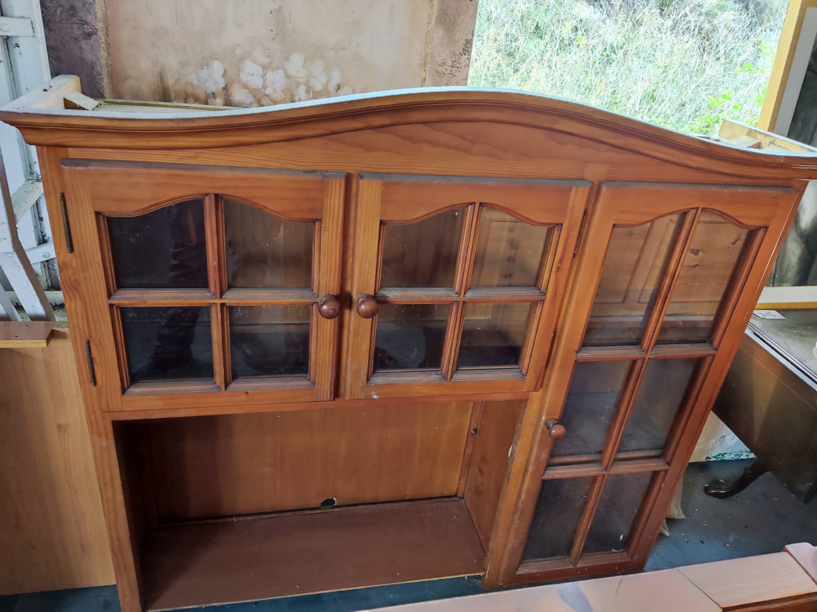 Mueble rustico de pino
