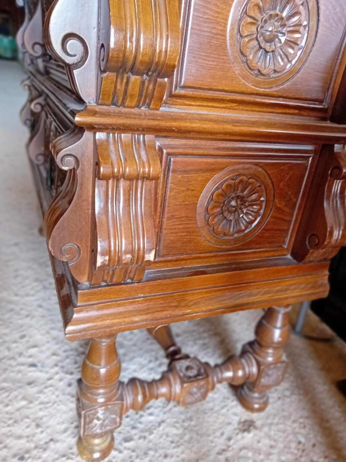 Mueble de madera vintage