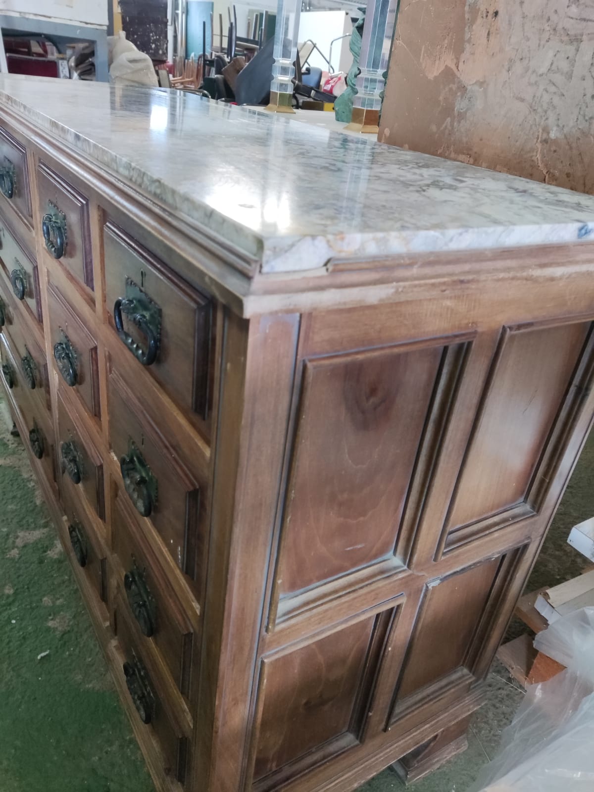 Mueble de castaño
