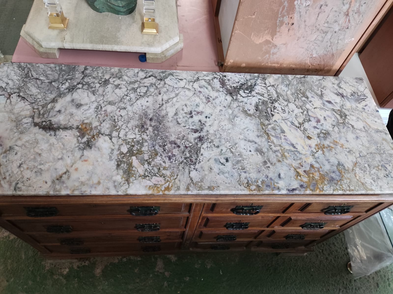Mueble de castaño