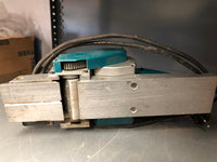 Cepillo electrico Makita 1100