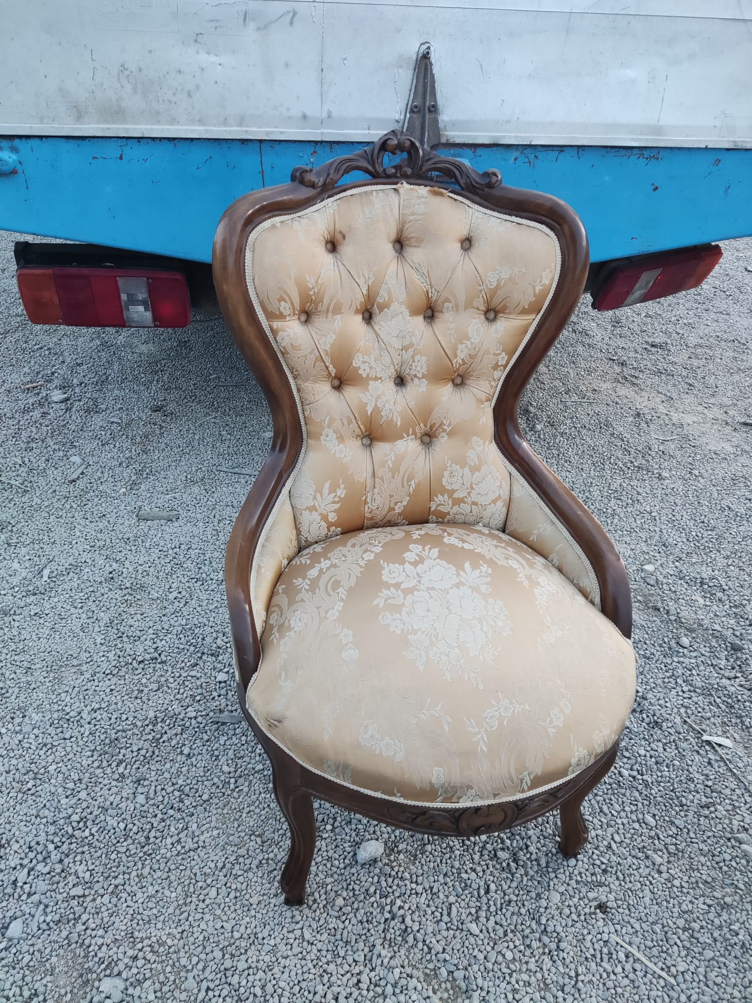 Juego de sillones con mesita de salón