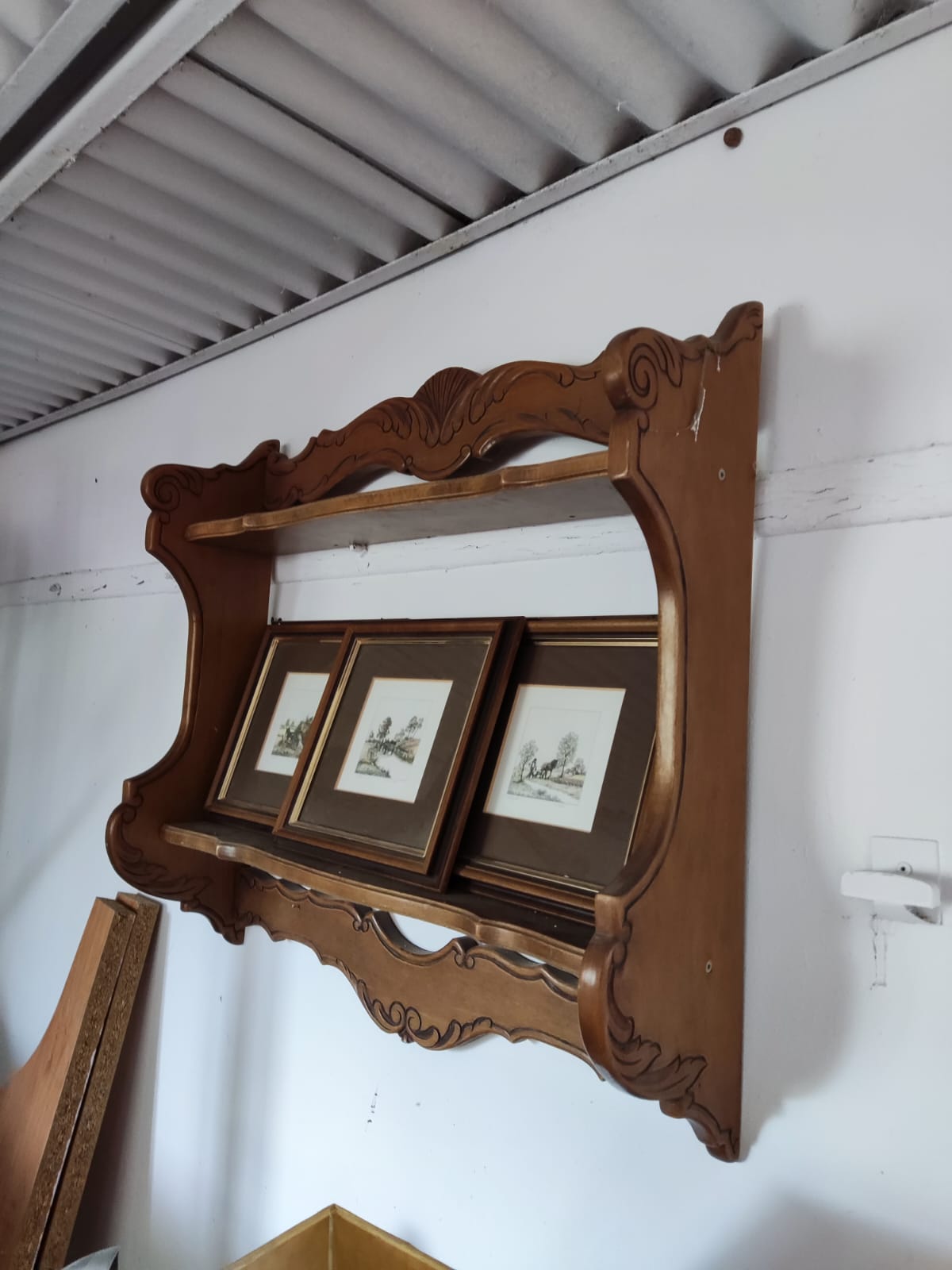 Mueble de madera